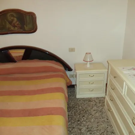 Bed & Breakfast Casa Oddone Loano